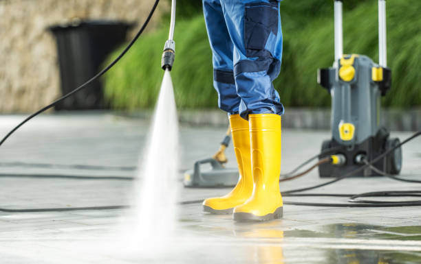 Why Choose Our Certified Pressure Washing Experts for Your Project Needs in Pleasant Hill, OH?